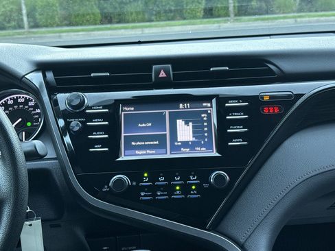 Used 2019 Toyota Camry LE FWD image 28
