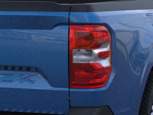 New 2026 Ford Maverick XL image 22