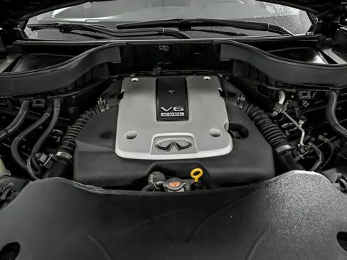 Used 2014 INFINITI QX70 AWD w/ Premium Package image 16