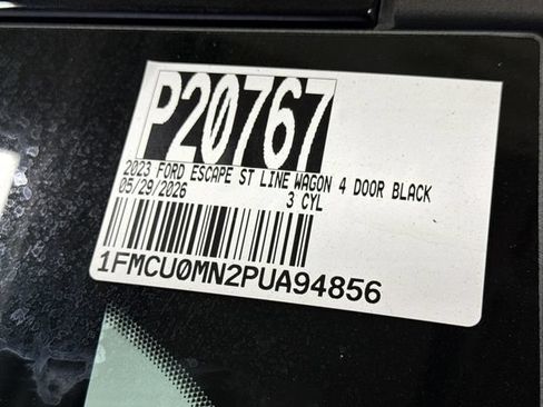 Used 2023 Ford Escape ST-Line w/ Tech Pack #1 FWD image 30