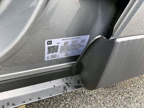 New 2026 Chevrolet Trax RS w/ Sunroof Package FWD image 18