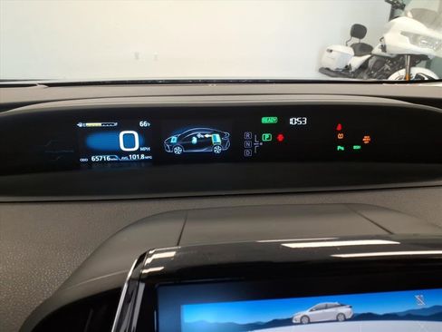 Certified 2019 Toyota Prius Prime Advanced image 19