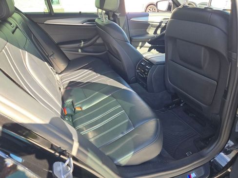 Used 2018 BMW 530i xDrive 530i xDrive image 9