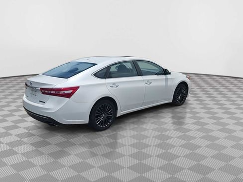 Used 2017 Toyota Avalon Touring FWD image 8