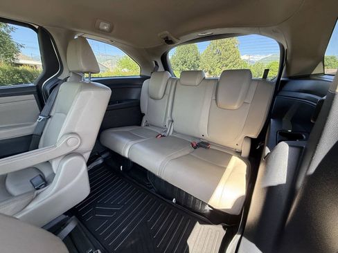 Used 2019 Honda Odyssey EX-L image 12
