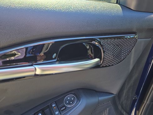 New 2026 Kia Seltos EX FWD image 18