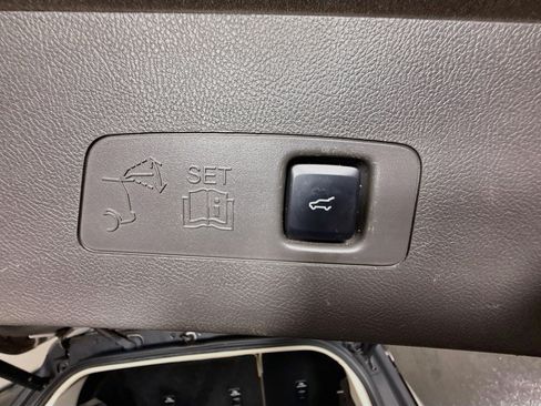 Used 2020 Lincoln Corsair FWD w/ Equipment Group 101A image 42