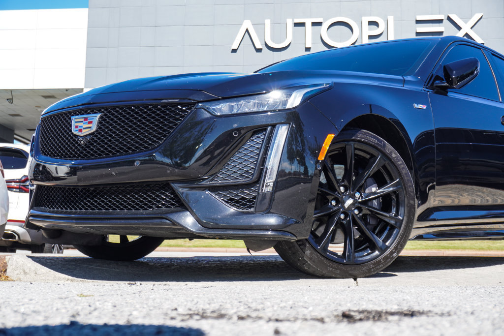 Used 2024 Cadillac CT5 V w/ Super Cruise 2 Package RWD image 2