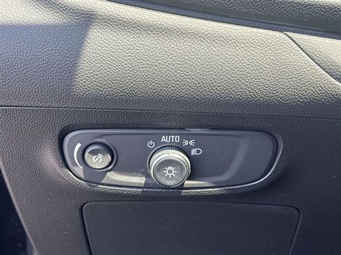Certified 2024 Buick Encore GX Preferred FWD image 17