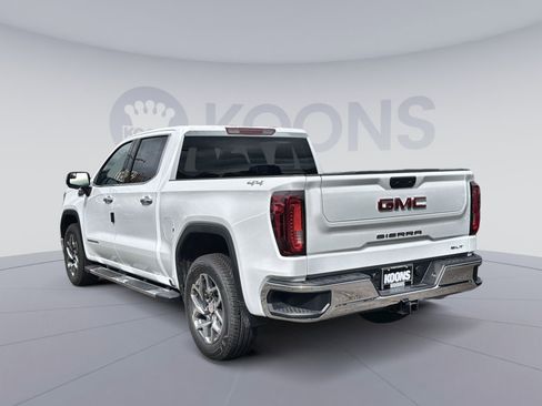 New 2026 GMC Sierra 1500 SLT w/ SLT Premium Package image 4