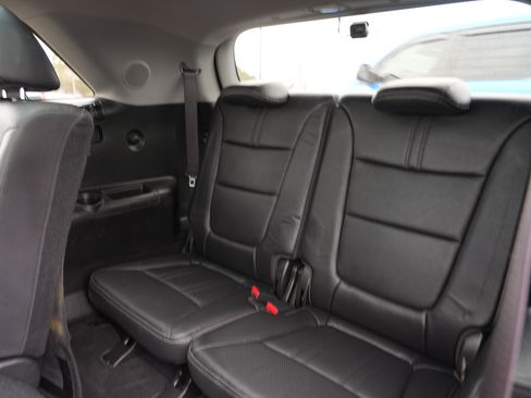 Used 2014 Kia Sorento SX w/ 3rd Row Package image 26