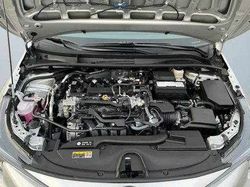 Used 2026 Toyota Corolla SE FWD image 18