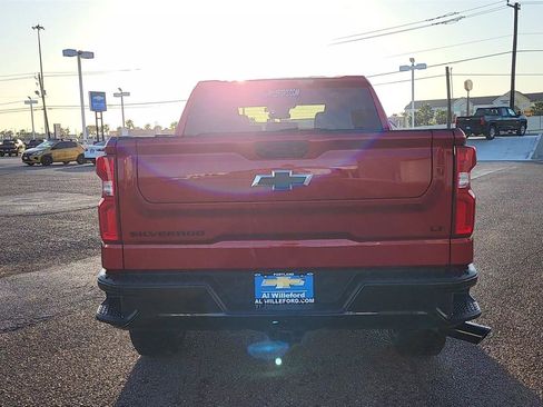 New 2025 Chevrolet Silverado 1500 LT Trail Boss w/ Dark Appearance Package image 7