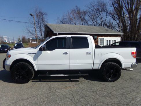 Used 2014 Ford F150 Lariat w/ Equipment Group 502A Luxury image 14