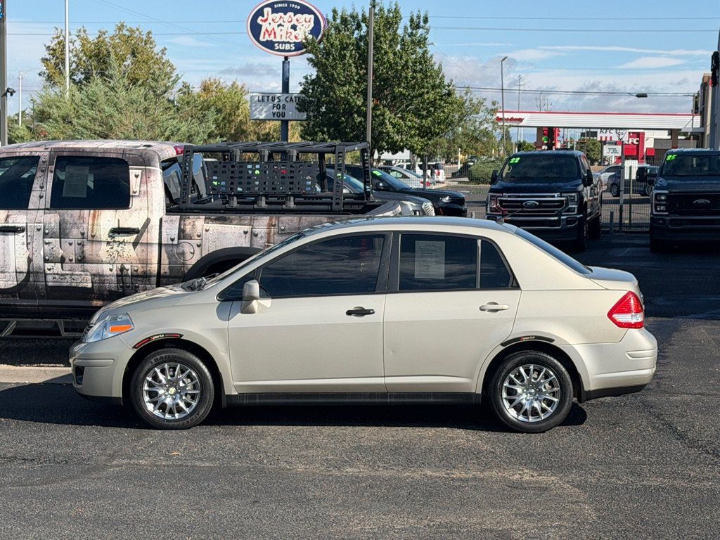 Used 2009 Nissan Versa 1.8 S w/ PWR Pkg FWD image 2