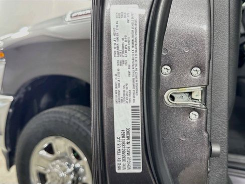 Used 2025 RAM 2500 Tradesman AWD/4WD image 38