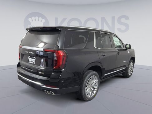 New 2026 GMC Yukon Denali w/ Sun & Power Step Package image 7