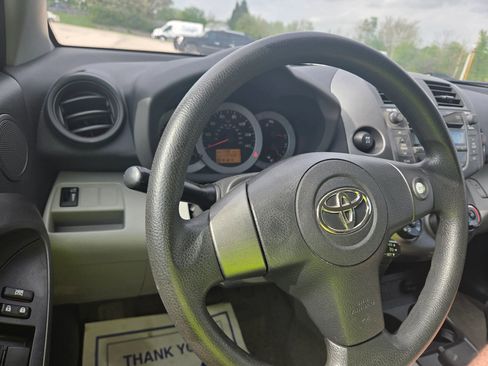 Used 2011 Toyota RAV4 4WD w/ Base L4 Extra Value Pkg image 25