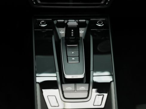 Used 2022 Porsche 911 Targa 4 GTS image 42