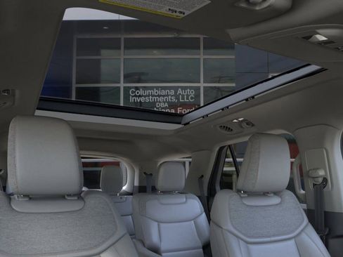 New 2026 Ford Explorer Active w/ Active Comfort Package image 22