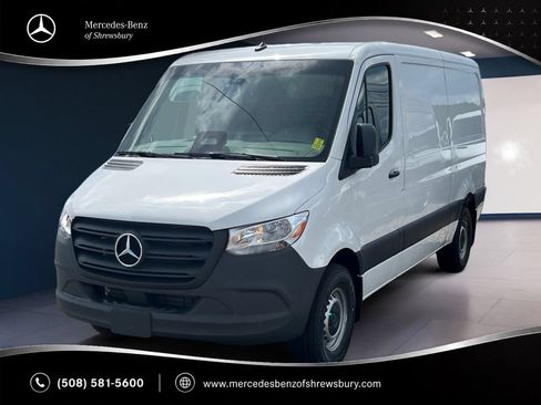 Used 2025 Mercedes-Benz Sprinter 2500 image 1