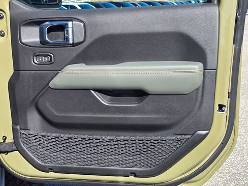 New 2026 Jeep Gladiator Mojave image 38