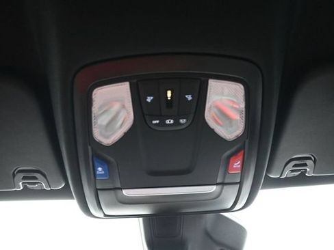 Used 2025 RAM 1500 Tradesman AWD/4WD image 13