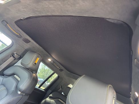 Used 2022 Rivian R1S Launch Edition AWD/4WD image 13