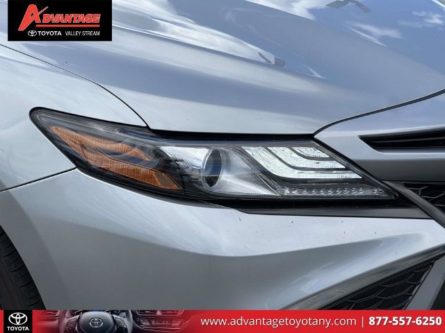Used 2024 Toyota Camry XSE FWD image 12