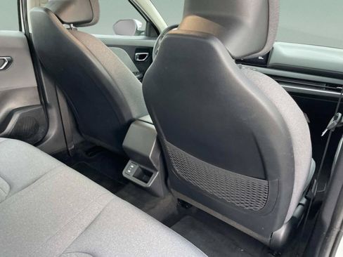 Used 2025 Kia K4 EX FWD image 24