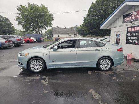 Used 2013 Ford Fusion Energi Titanium w/ Driver Assist Pkg FWD image 6