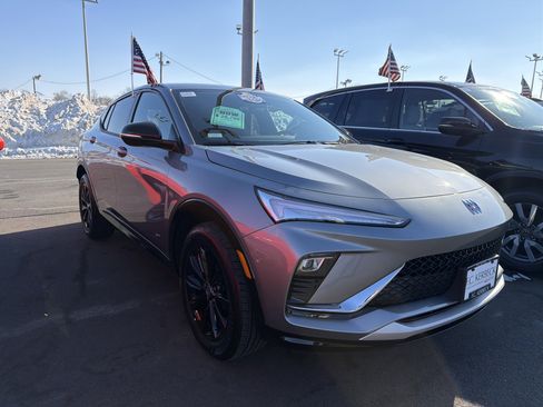 Certified 2025 Buick Envista Sport Touring w/ Convenience I Package image 3