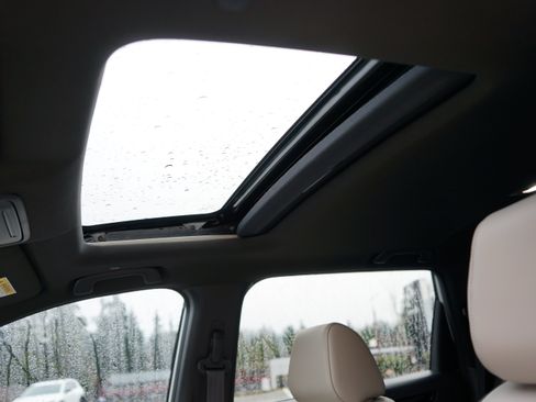 Used 2023 Honda CR-V Sport Touring image 17