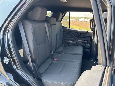 Certified 2025 Toyota 4Runner SR5 image 11