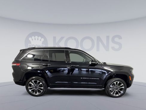 Used 2023 Jeep Grand Cherokee Overland w/ Luxury Tech Group IV image 8