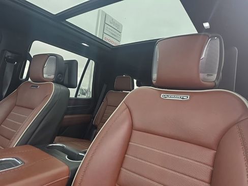 Used 2024 GMC Yukon Denali Ultimate image 44