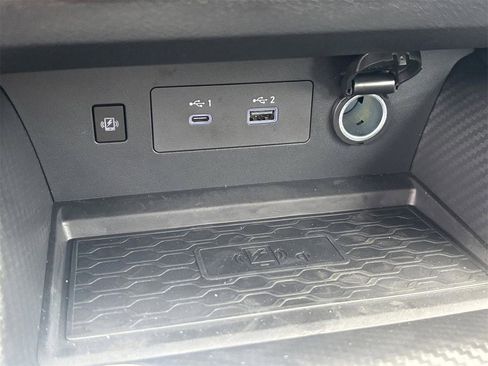 New 2025 Nissan Altima 2.5 SV image 28