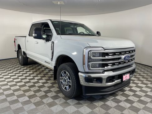 New 2026 Ford F250 Lariat image 7