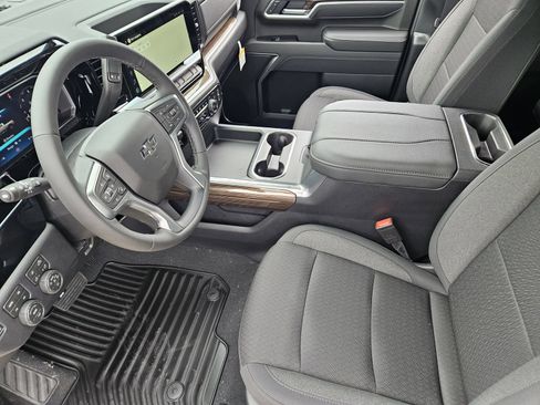 New 2026 Chevrolet Silverado 2500 LT w/ Trail Boss Package AWD/4WD image 18