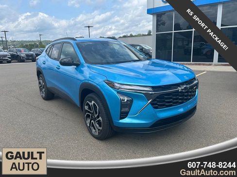 New 2025 Chevrolet Trax RS w/ Driver Confidence Package image 1