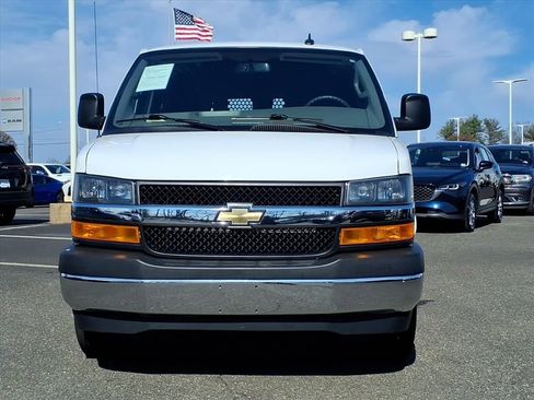 Used 2024 Chevrolet Express 2500 w/ Driver Convenience Package image 2