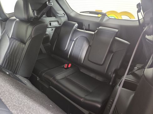 New 2026 Mitsubishi Outlander SEL image 12