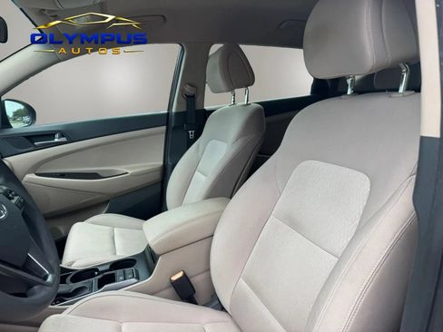 Used 2016 Hyundai Tucson SE w/ Option Group 02 FWD image 9