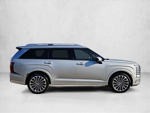 Used 2026 Hyundai Palisade Calligraphy FWD image 4