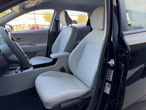 New 2026 Hyundai Kona SE image 21