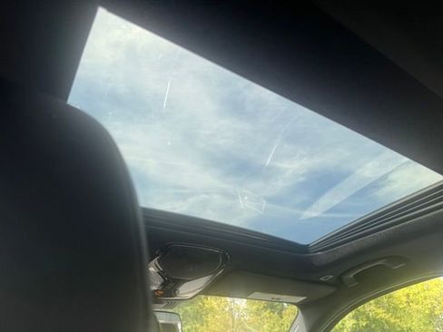 Certified 2025 BMW 330i xDrive Sedan w/ M Sport Package image 14