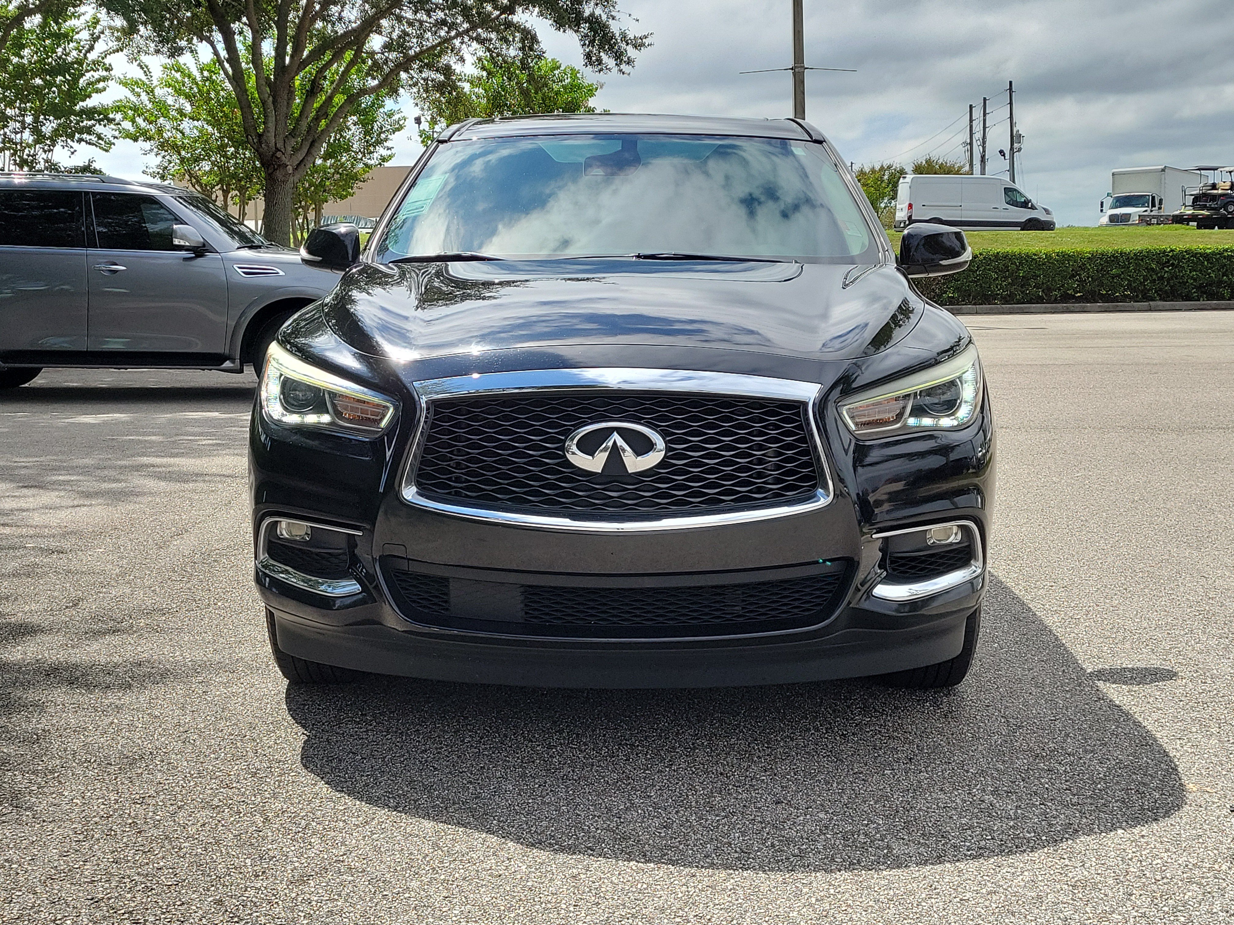 Used 2020 INFINITI QX60 Pure FWD image 3