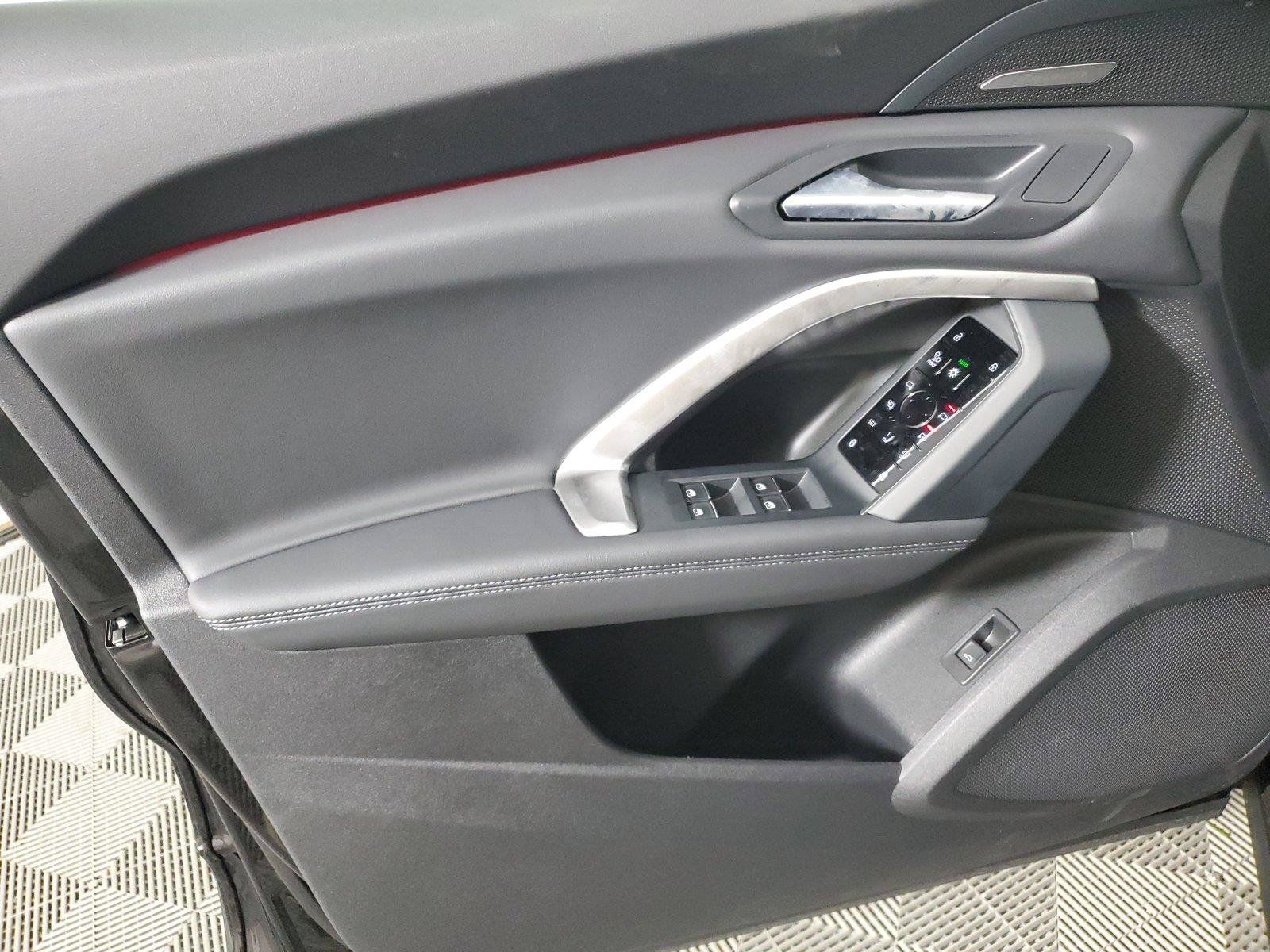 New 2026 Audi Q5 Premium Plus AWD/4WD image 19