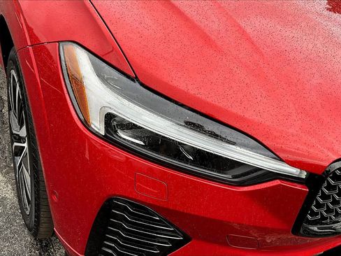 Certified 2023 Volvo XC60 B5 Plus w/ Climate Package image 25