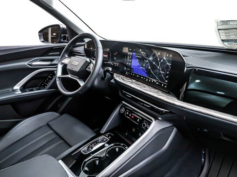 New 2025 Audi Q5 Premium Plus image 5